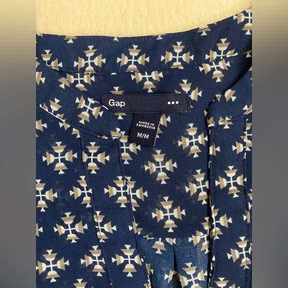 Gap patterned blouse - Picture 4 of 10